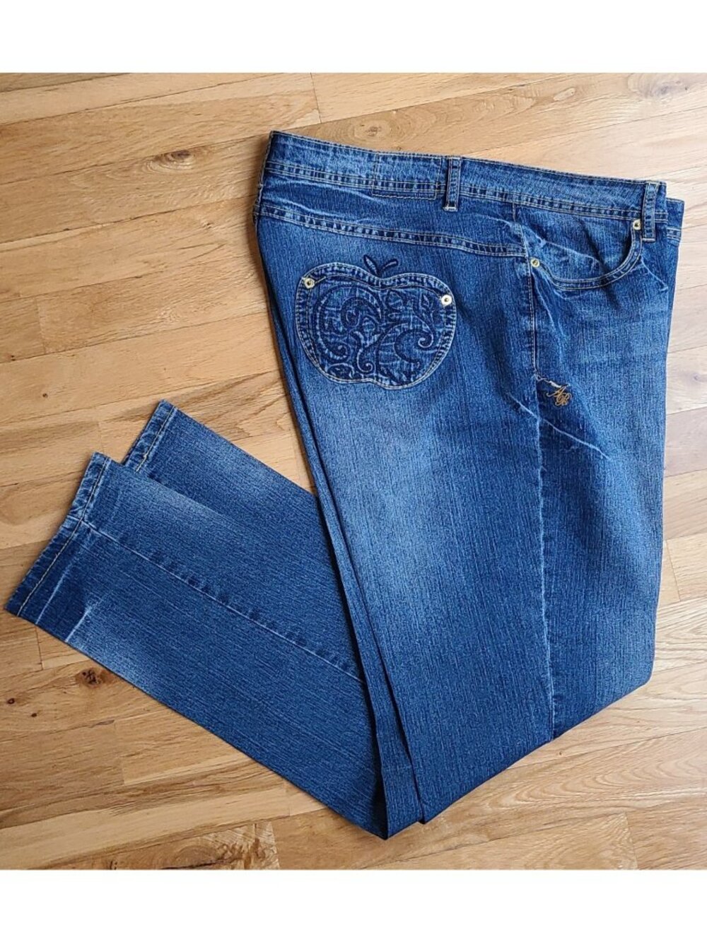 Vintage Apple Bottoms Jeans Sz 16 Blue Tapered Y2K Embroidered Apple Sexy 90s - Picture 8 of 14